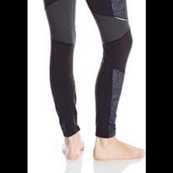 NWT Prana Ergo Leggings Stargazer, Black and Gray Size Medium - Picture 3 of 6